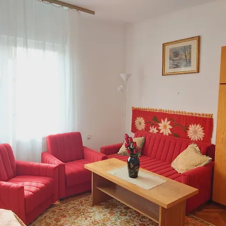 Nagyiek Haza / Granny's House Apartmán Ostřihom